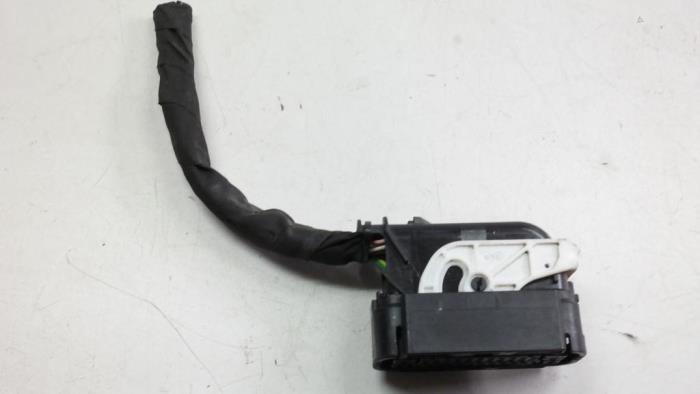 Używane Sterownik ABS Peugeot 308 Cena € 57,50 Procedura marży oferowane przez Bart Ebben