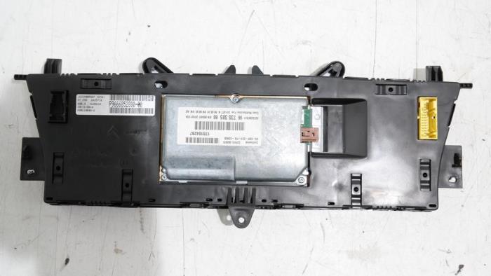 Begagnade Innerdisplay Citroen C4 Picasso Pris € 115,00 Marginaltabell erbjuds av Bart Ebben