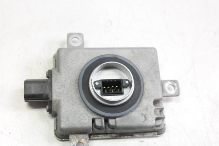 Gebrauchte Led Lampe Peugeot 4007 Preis € 143,75 Margenregelung angeboten von Bart Ebben