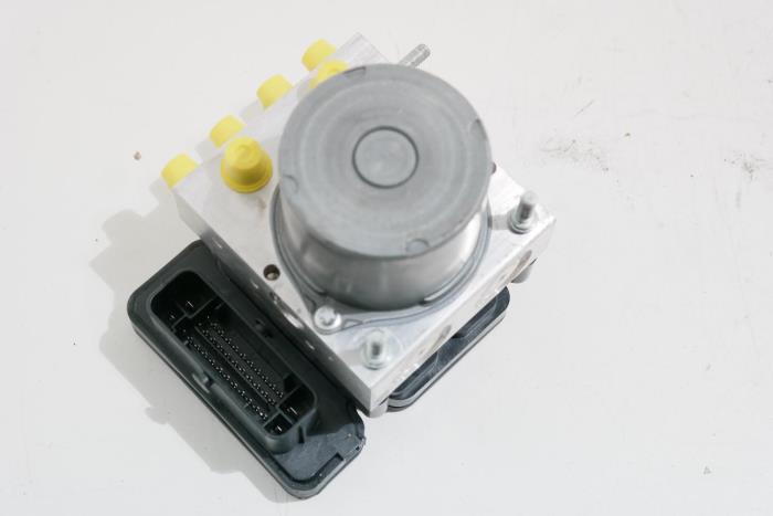 Begagnade ESP-pump Citroen C3 Pris € 270,25 Marginaltabell erbjuds av Bart Ebben