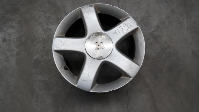 Używane Obrecz + Opona Peugeot 607 Cena € 57,50 Procedura marży oferowane przez Bart Ebben