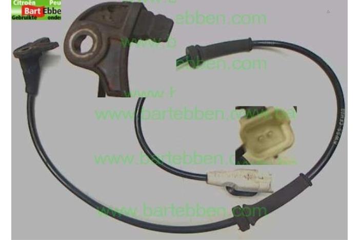 Begagnade ABS-sensor Peugeot 5008 Pris € 28,75 Marginaltabell erbjuds av Bart Ebben