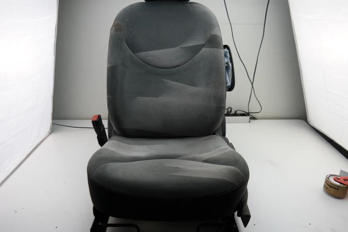 Gebrauchte Sitz Mitte Citroen C2 Preis € 86,25 Margenregelung angeboten von Bart Ebben