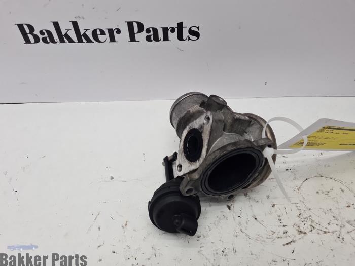 Usagé Valve RGE Seat Ibiza III (6L1) 1.9 TDI 100 Prix € 50,00 Règlement à la marge proposé par Bakker Parts