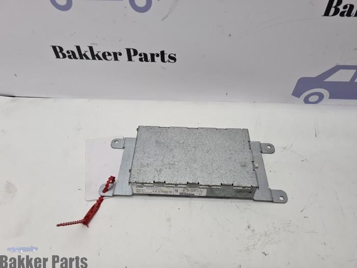 Begagnade Bluetooth-modul BMW 3 serie (E90) 318i 16V Pris € 100,00 Marginaltabell erbjuds av Bakker Parts