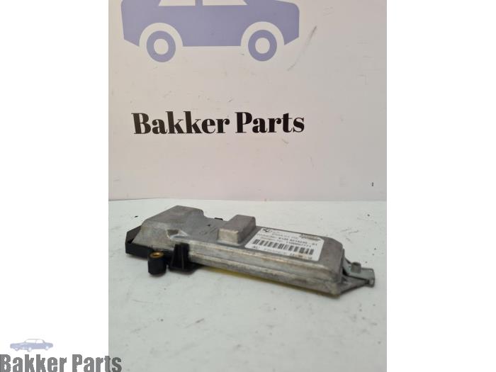Używane Modul (rózne) BMW 7 serie (F01/02/03/04) 730d 24V Cena € 75,00 Procedura marży oferowane przez Bakker Parts