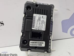 Innerdisplay från en Ford Fiesta 6 (JA8) 1.0 EcoBoost 12V 100 2014