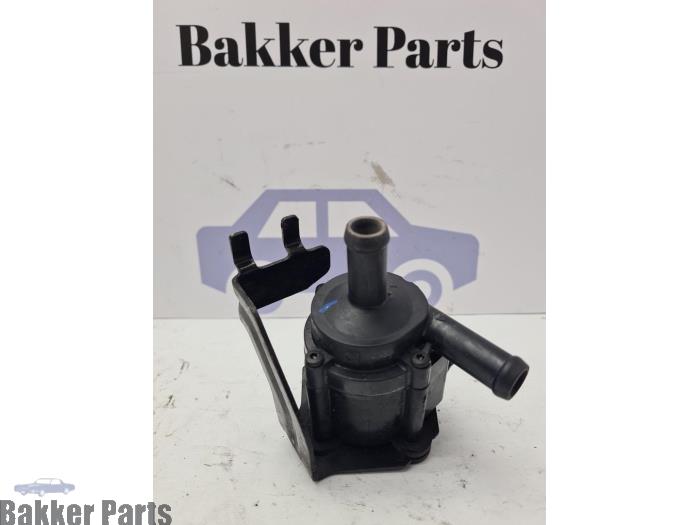 Begagnade Vattenpump Ford Fiesta 7 1.0 EcoBoost 12V 100 Pris € 40,00 Marginaltabell erbjuds av Bakker Parts
