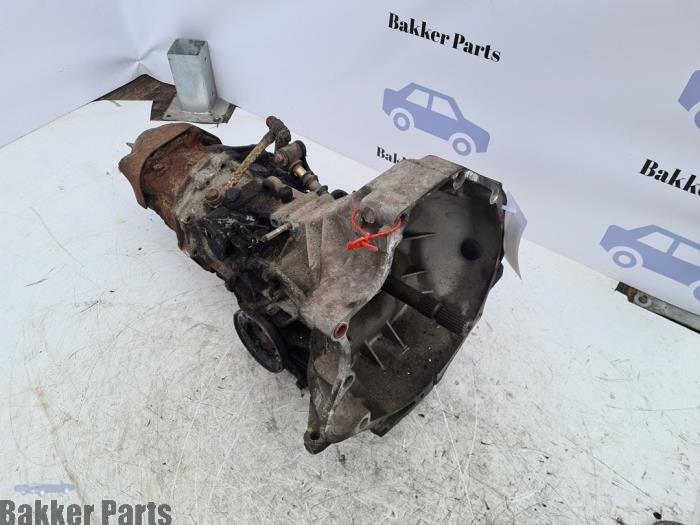 Gebrauchte Getriebe Porsche 924 2.5 S Preis € 650,00 Margenregelung angeboten von Bakker Parts