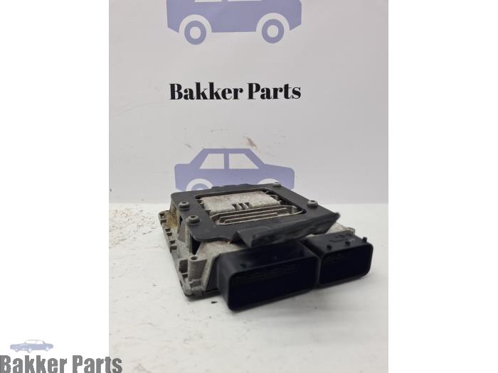 Used Engine management computer Porsche Cayenne II (92A) 4.8 V8 32V S Price € 600,00 Margin scheme offered by Bakker Parts