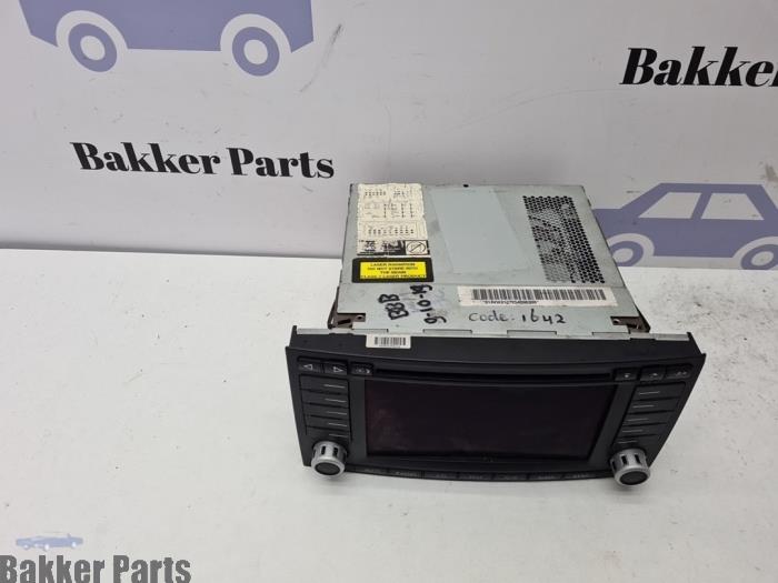 Usagé Système navigation Volkswagen Multivan T5 (7E/7HC/7HF/7HM) 2.0 BiTDI DRF Prix € 150,00 Règlement à la marge proposé par Bakker Parts