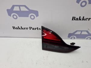 Begagnade Baklykta, vänster Opel Zafira Tourer (P12) 1.4 Turbo 16V Bi-Fuel ecoFLEX Pris € 50,00 Marginaltabell erbjuds av Bakker Parts