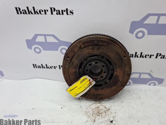 Używane Kolo zamachowe Austin Mini Open (R52) 1.6 16V Cooper Cena € 100,00 Procedura marży oferowane przez Bakker Parts