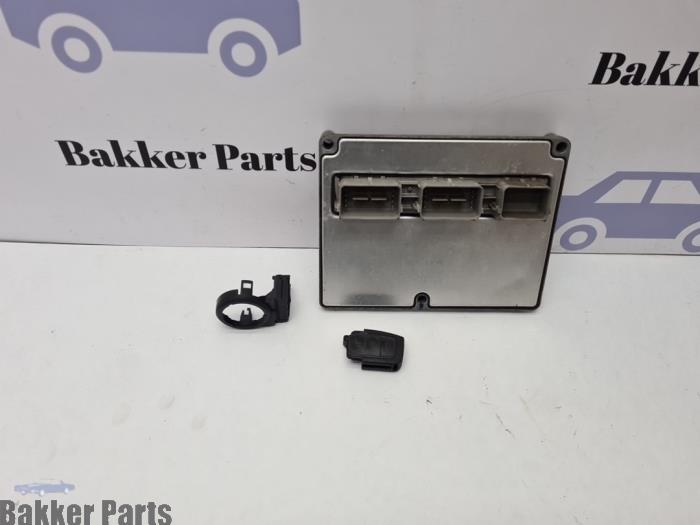 Used Engine management computer Ford Focus C-Max 1.8 16V Flexifuel Price € 100,00 Margin scheme offered by Bakker Parts