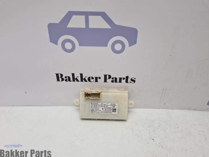 Używane Modul keyless vehicle Mercedes CLA (117.3) 1.6 CLA-180 16V Cena € 50,00 Procedura marży oferowane przez Bakker Parts