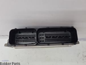Engine management computer from a Volkswagen Touareg (7LA/7L6) 2.5 TDI R5 2004