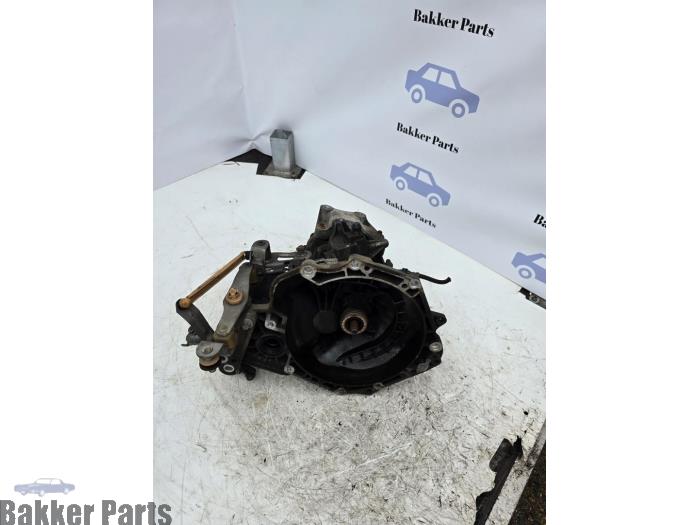 Gebrauchte Getriebe Opel Corsa D 1.0 Preis € 175,00 Margenregelung angeboten von Bakker Parts
