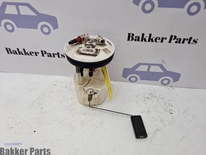 Begagnade Dieselpump Ford Transit Connect 1.8 TDdi LWB Euro 3 Pris € 45,00 Marginaltabell erbjuds av Bakker Parts