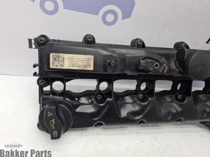 Ventildeckel van een Mercedes-Benz B (W246/W242) 2.1 B-220 CDI BlueEFFICIENCY, B-220d 16V 2018