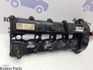 Ventildeckel van een Mercedes-Benz B (W246/W242) 2.1 B-220 CDI BlueEFFICIENCY, B-220d 16V 2018