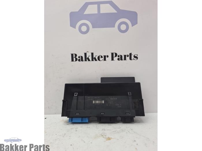 Używane Modul Comfort BMW 5 serie Touring (F11) 520d 16V Cena € 90,00 Procedura marży oferowane przez Bakker Parts