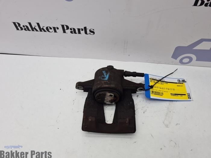 Gebrauchte Bremszange rechts vorne Opel Corsa D 1.2 ecoFLEX Preis € 30,00 Margenregelung angeboten von Bakker Parts