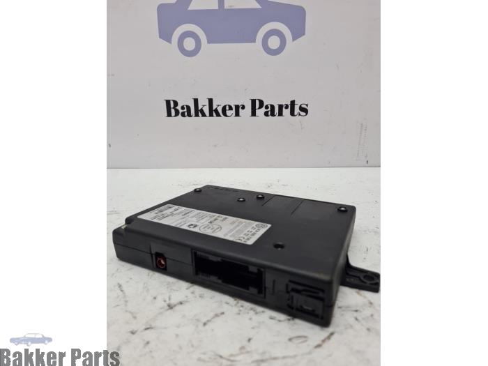 Begagnade Telefonmodul Skoda Superb Combi (3TAC/TAF) 1.6 TDI Pris € 175,00 Marginaltabell erbjuds av Bakker Parts