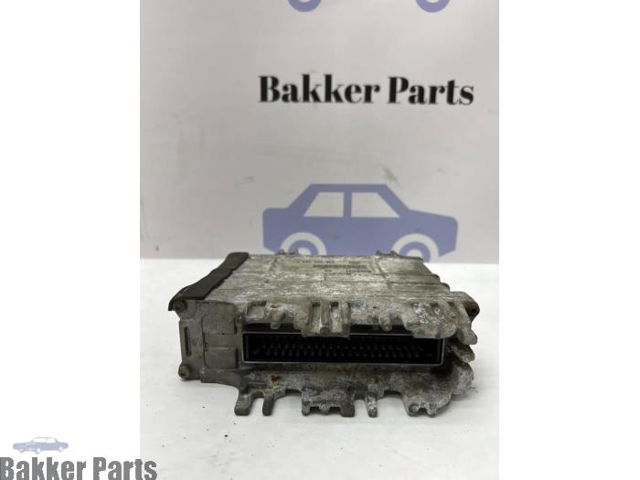 Used Engine management computer Volkswagen Polo III (6N1) 1.0i 50 Price € 75,00 Margin scheme offered by Bakker Parts