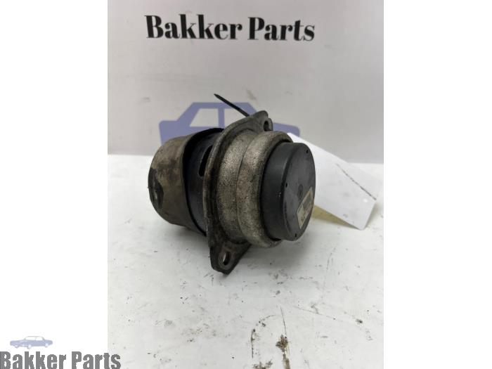Gebrauchte Motorlager Volkswagen Touareg (7LA/7L6) 5.0 TDI V10 Preis € 25,00 Margenregelung angeboten von Bakker Parts