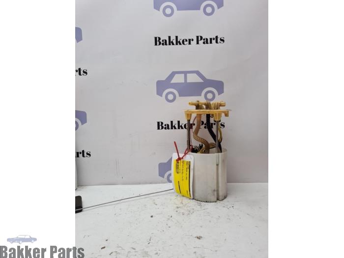 Begagnade Dieselpump Renault Master III (EV/HV/UV/VA/VB/VD/VF/VG/VJ) 2.3 dCi 100 16V FWD Pris € 90,00 Marginaltabell erbjuds av Bakker Parts
