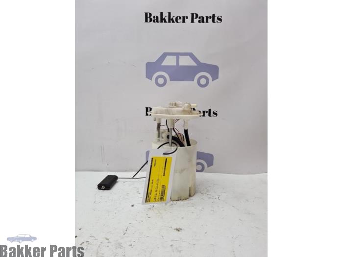 Używane Pompa benzynowa Renault Megane III Grandtour (KZ) 1.4 16V TCe 130 Cena € 60,00 Procedura marży oferowane przez Bakker Parts