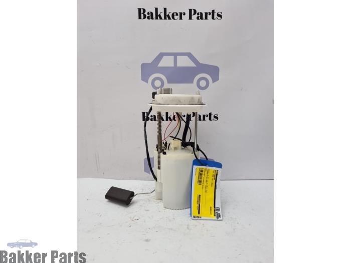 Usagé Pompe essence Fiat 500 (312) 0.9 TwinAir 85 Prix € 45,00 Règlement à la marge proposé par Bakker Parts
