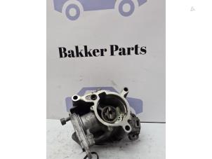 Begagnade Vakuumpump (bensin) Volkswagen Golf VI (5K1) 2.0 GTI 16V Pris € 75,00 Marginaltabell erbjuds av Bakker Parts