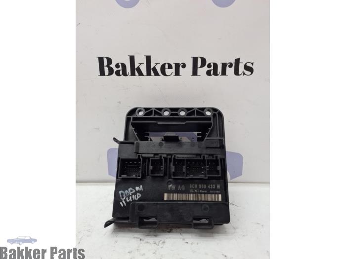 Używane Sterownik Body Control Volkswagen Passat (3C2) 2.0 FSI 16V 4Motion Cena € 30,00 Procedura marży oferowane przez Bakker Parts