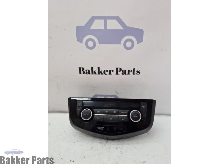 Begagnade Värmekontrollpanel Nissan Qashqai (J11) 1.2 DIG-T 16V Pris € 75,00 Marginaltabell erbjuds av Bakker Parts