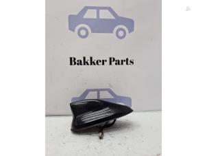 Usagé Antenne Nissan Qashqai (J11) 1.2 DIG-T 16V Prix € 60,00 Règlement à la marge proposé par Bakker Parts