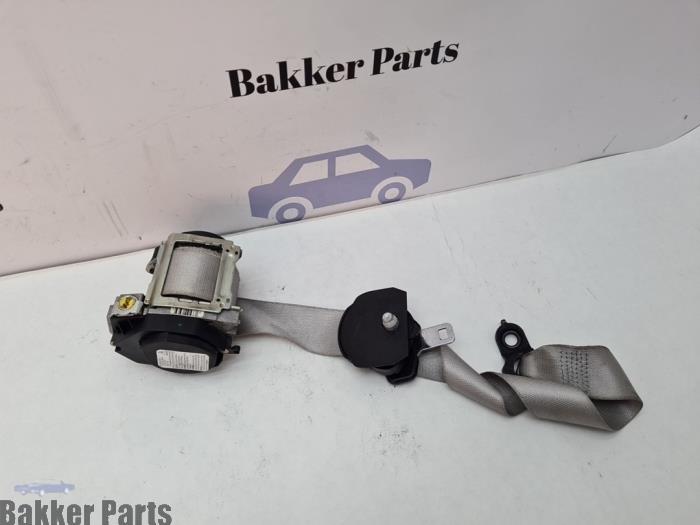 Begagnade Bältessträckare, vänster Mercedes R (W251) 3.0 320 CDI 24V 4-Matic Pris € 60,00 Marginaltabell erbjuds av Bakker Parts