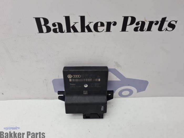 Używane Modul gateway Audi Q7 (4LB) 3.0 TDI V6 24V Cena € 40,00 Procedura marży oferowane przez Bakker Parts