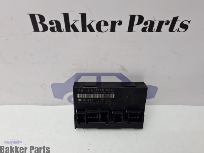 Used Body control computer Volkswagen Touran (1T1/T2) 2.0 TDI 16V 140 Price € 20,00 Margin scheme offered by Bakker Parts