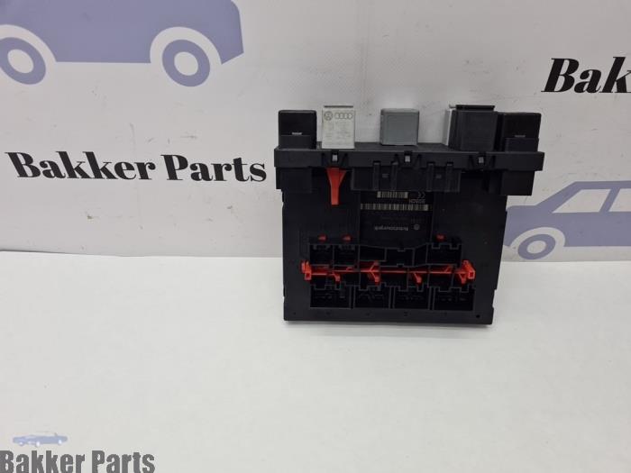 Used Body control computer Volkswagen Passat Variant (3C5) 2.0 TDI 140 Price € 40,00 Margin scheme offered by Bakker Parts