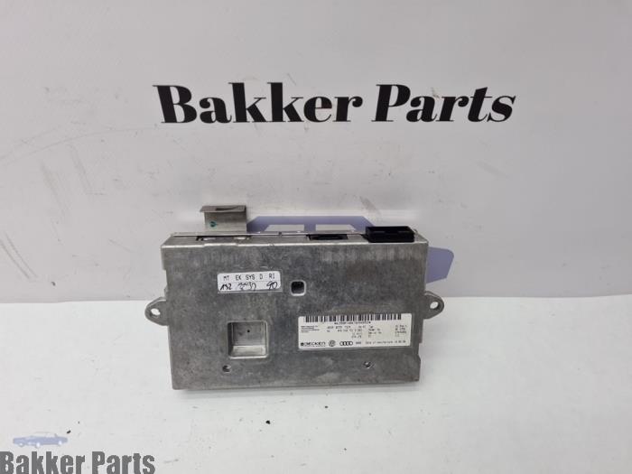 Begagnade Telefonmodul Audi A8 (D3) 3.7 V8 40V Quattro Pris € 45,00 Marginaltabell erbjuds av Bakker Parts
