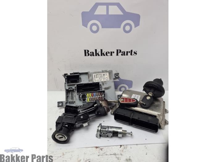 Used Ignition lock + computer Alfa Romeo MiTo (955) 1.3 JTDm 16V Eco Price € 150,00 Margin scheme offered by Bakker Parts