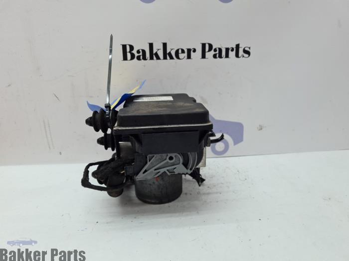 Usagé Bloc ABS Audi A4 Avant (B8) 2.0 TDI 16V Prix € 140,00 Règlement à la marge proposé par Bakker Parts