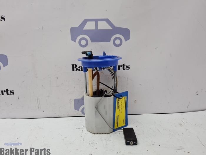 Begagnade Bensinpump Skoda Yeti (5LAC) 1.4 TSI 16V Pris € 50,00 Marginaltabell erbjuds av Bakker Parts