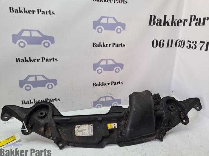 Begagnade Front Jaguar XF (CC9) 3.0 D V6 24V Pris € 50,00 Marginaltabell erbjuds av Bakker Parts