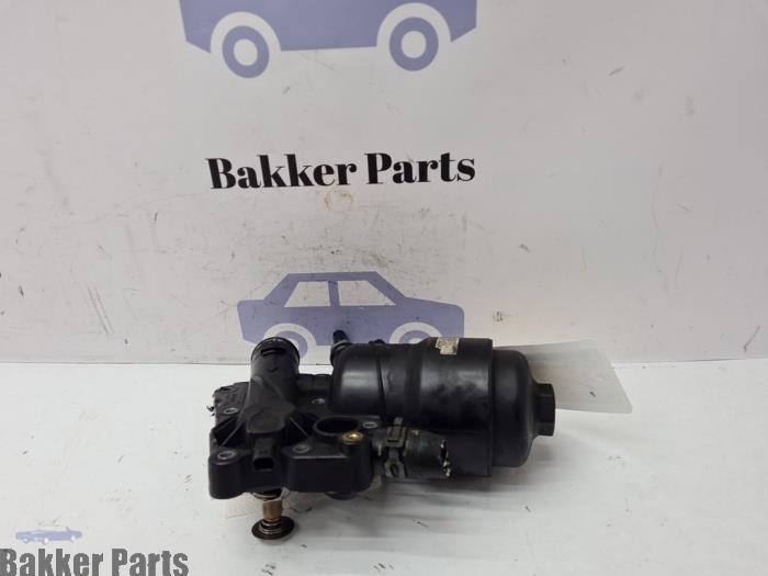Gebrauchte Ölfiltergehäuse Porsche Cayenne II (92A) 3.0 D V6 24V Preis € 140,00 Margenregelung angeboten von Bakker Parts