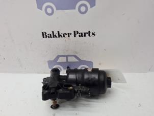 Używane Obudowa filtra oleju Porsche Cayenne II (92A) 3.0 D V6 24V Cena € 140,00 Procedura marży oferowane przez Bakker Parts