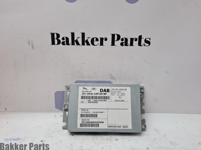Begagnade DAB-modul Landrover Range Rover Evoque (LVJ/LVS) 2.0 eD 150 16V 5-drs. Pris € 175,00 Marginaltabell erbjuds av Bakker Parts