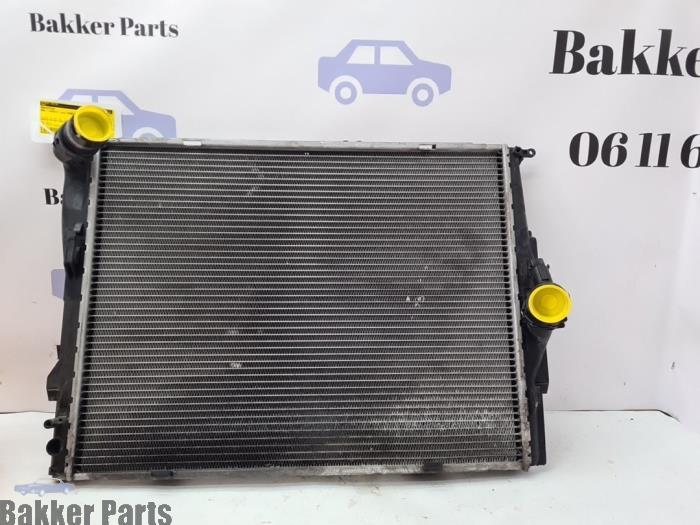 Usagé Radiateur BMW 1 serie (E87/87N) 116i 1.6 16V Prix € 100,00 Règlement à la marge proposé par Bakker Parts