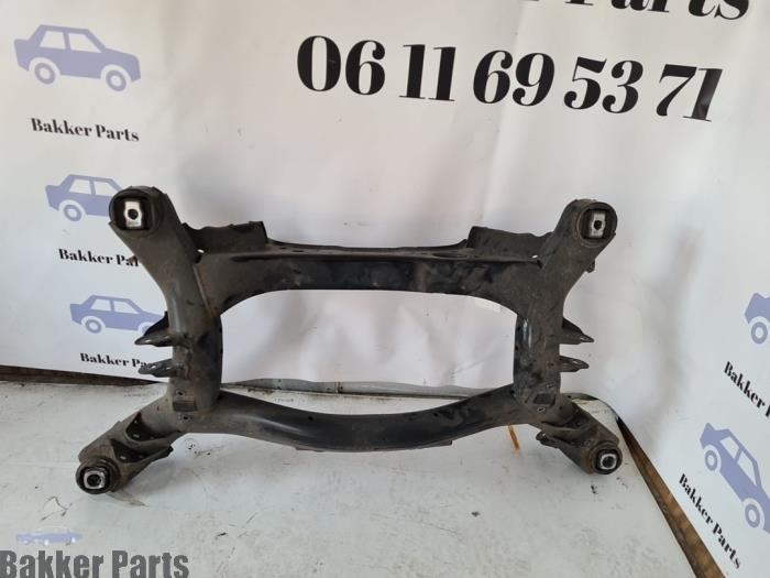 Begagnade Underram BMW 1 serie (F20) 116d 1.6 16V Efficient Dynamics Pris € 150,00 Marginaltabell erbjuds av Bakker Parts